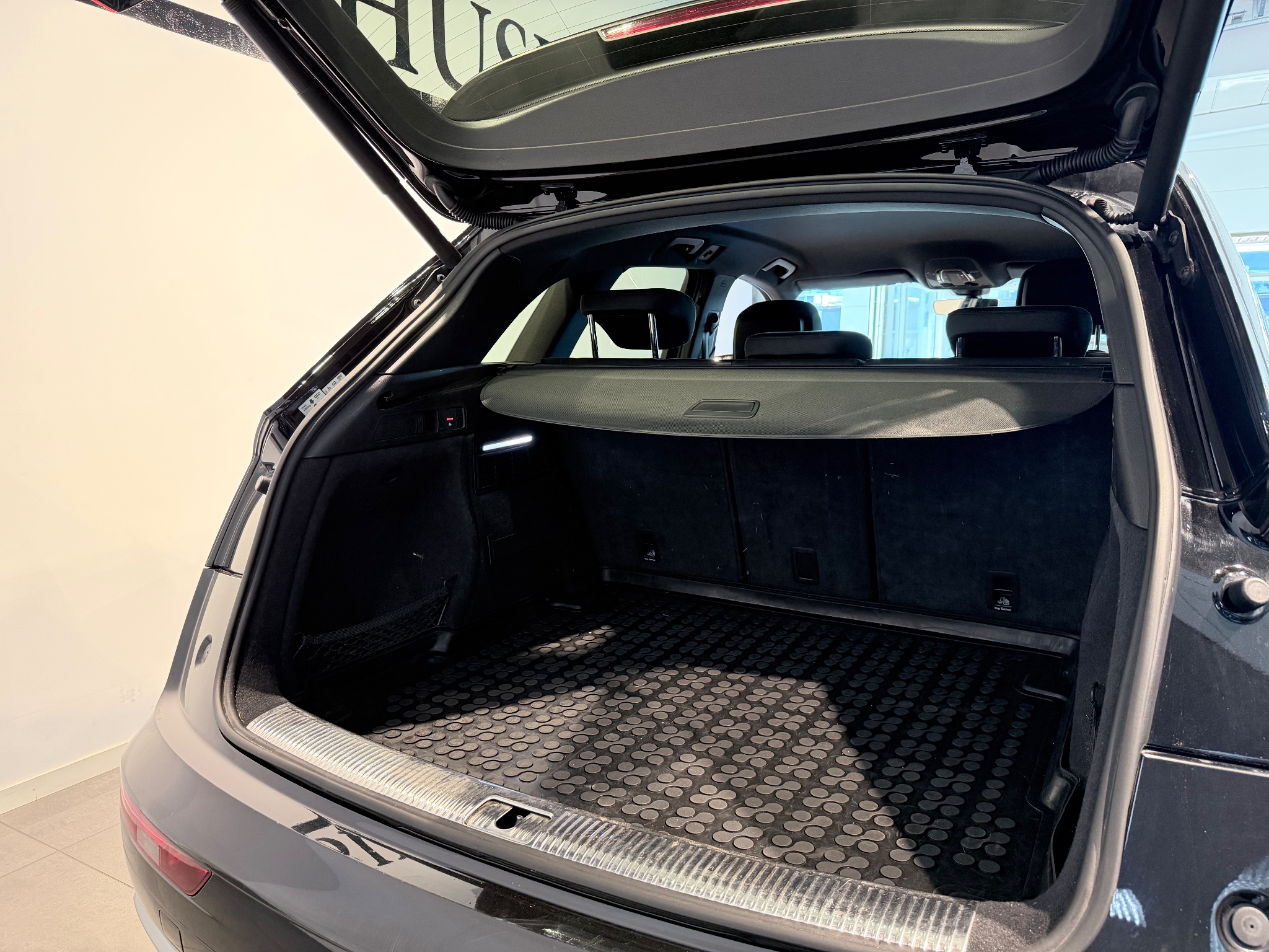 Audi Q5 2.0 TDI quattro S Tronic Proline 2018, bild 6/43
