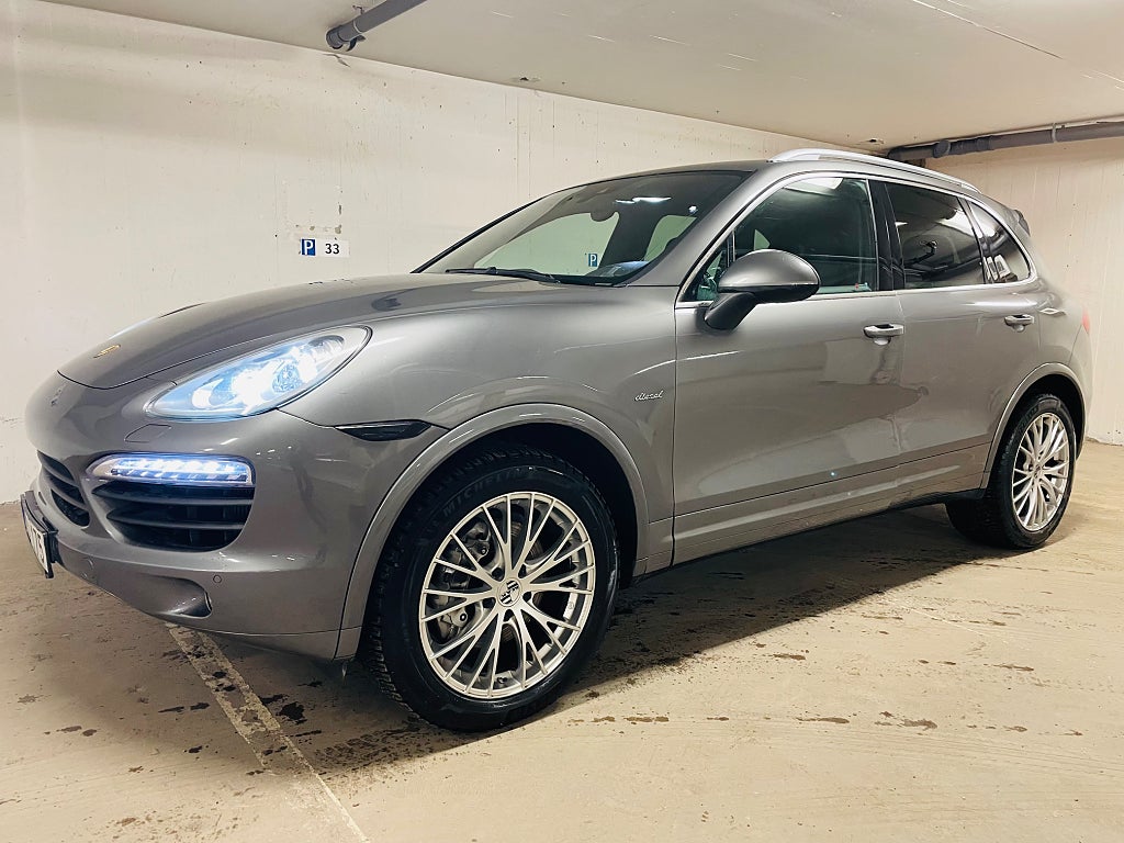 Porsche Cayenne S Diesel TipTronic S Euro 5 V8 4,2 Diesel 384 HK