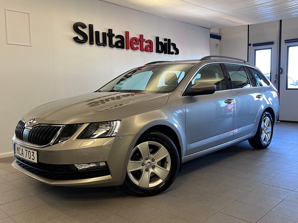 Skoda Octavia Kombi 1.0 TSI Automat Drag 1 Ägare Lågmil S/V hjul