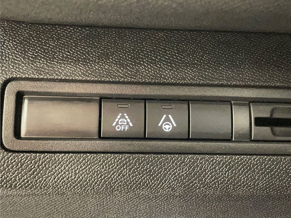 Bild på Peugeot 3008 GT 1.2 PT 130hk Aut - B-KAMERA, CARPLAY, NAVI