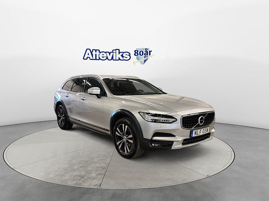 Volvo V90 Cross Country D4 | awd | Momentum |
