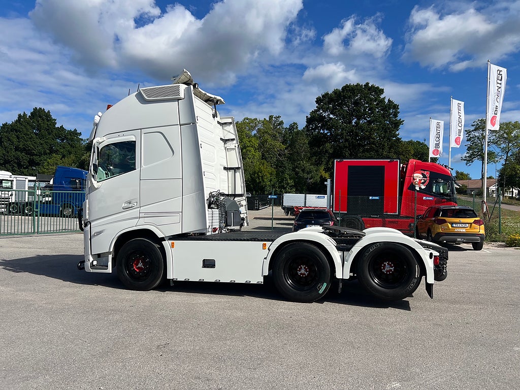 Volvo FH13 500 6x2 Dragbil med Hydraulik, Klädd hytt mm
