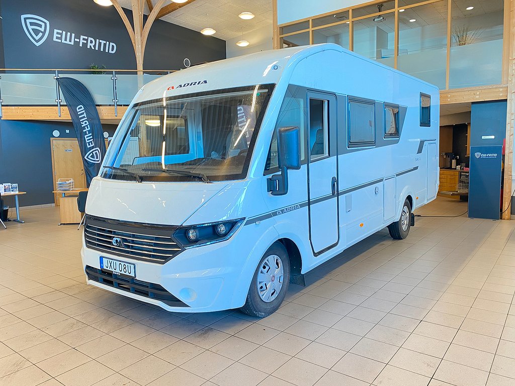 Adria SONIC I 700 SL (AC-Bodel+Solcell+Lufttält+Långbädd)