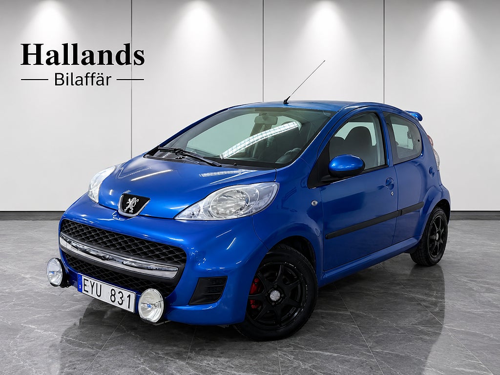 Peugeot 107 5-dörrar 1.0 / Nyservad / 11000 mil