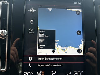 Volvo XC40 D3 AWD Momentum Pro SoV-Däck/Elstol/Kamera/Psens/Navi – bild 22