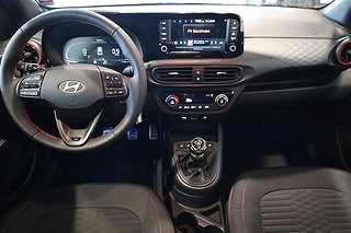 Halvkombi Hyundai i10 12 av 21