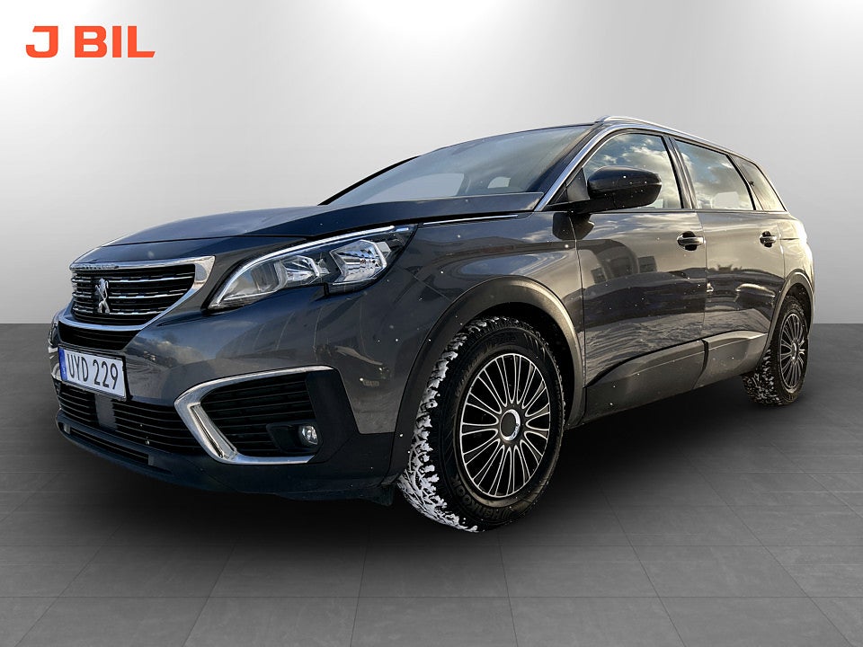 Peugeot 5008 Active 1.2 PT 130hk Aut - VÄRMARE, DRAG