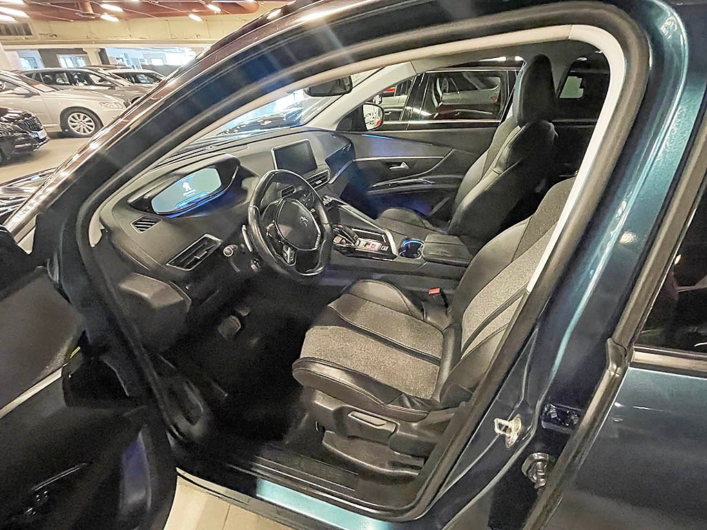 Peugeot 5008 1,6 HDI Allure 7-Sits Automat