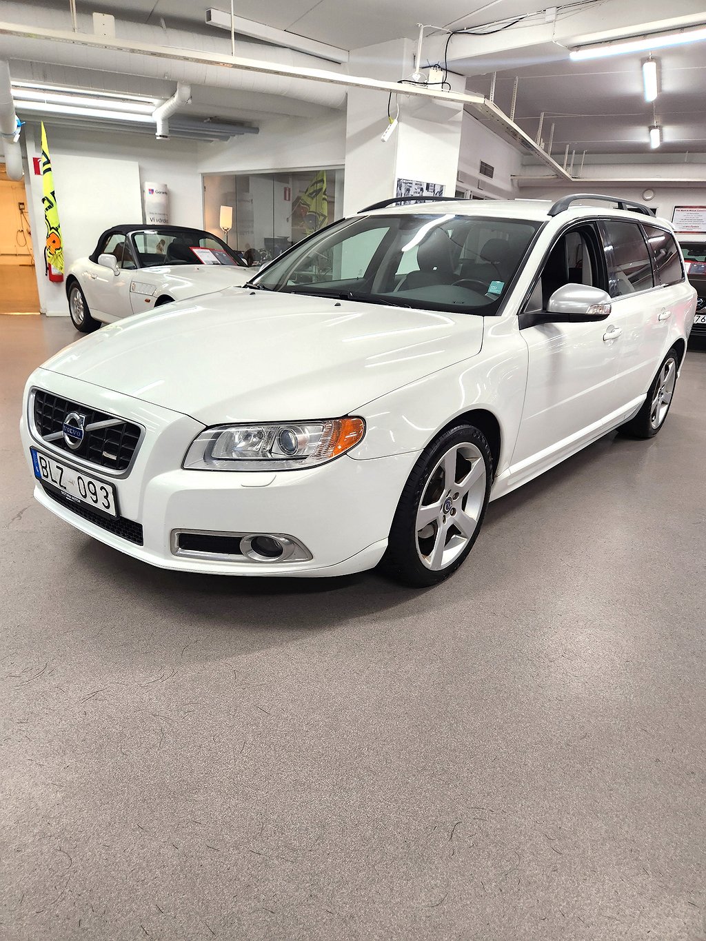 Volvo V70 T4 Powershift Momentum, R-Design Euro 5