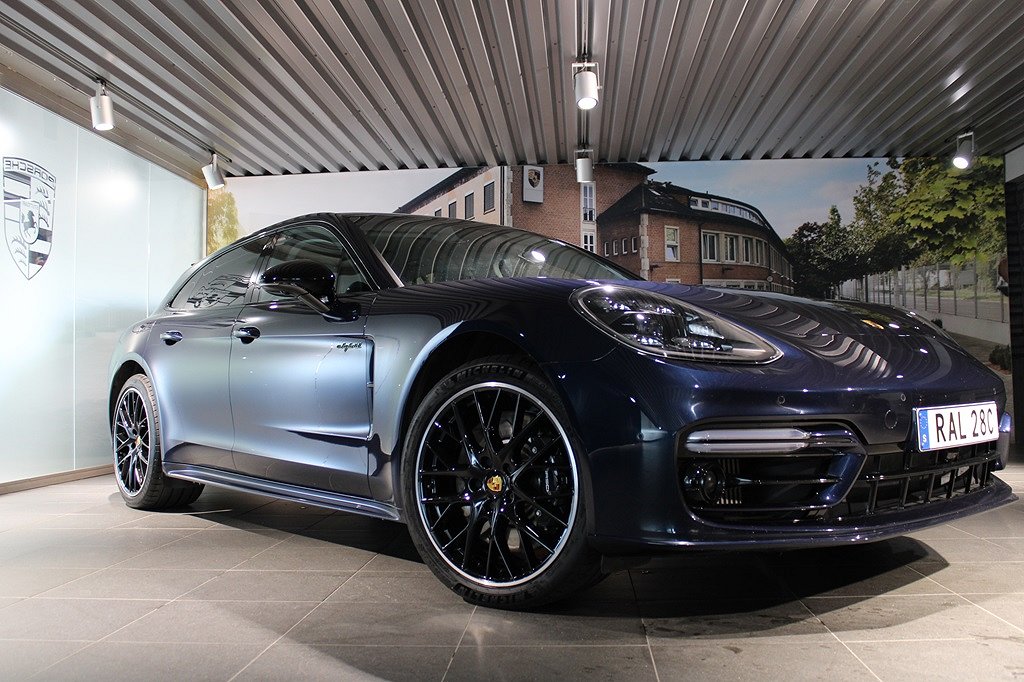 Porsche Panamera 4S E-Hybrid Sport Turismo