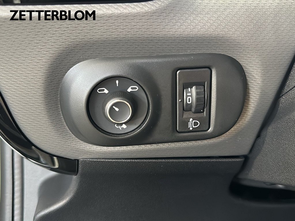 Kombi Citroën C4 Cactus 15 av 17
