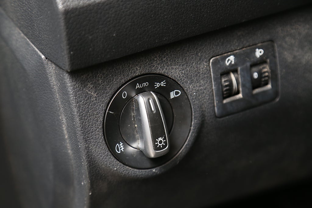 Volkswagen Caddy Maxi Van 2,0 TDI 4Motion 122hk Skåp Värmare Drag Ny Kamrem 2017