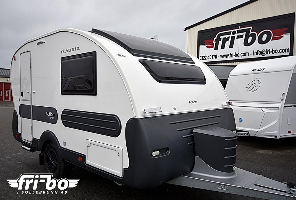 Adria 391 LH Action Sport, Långbäddar