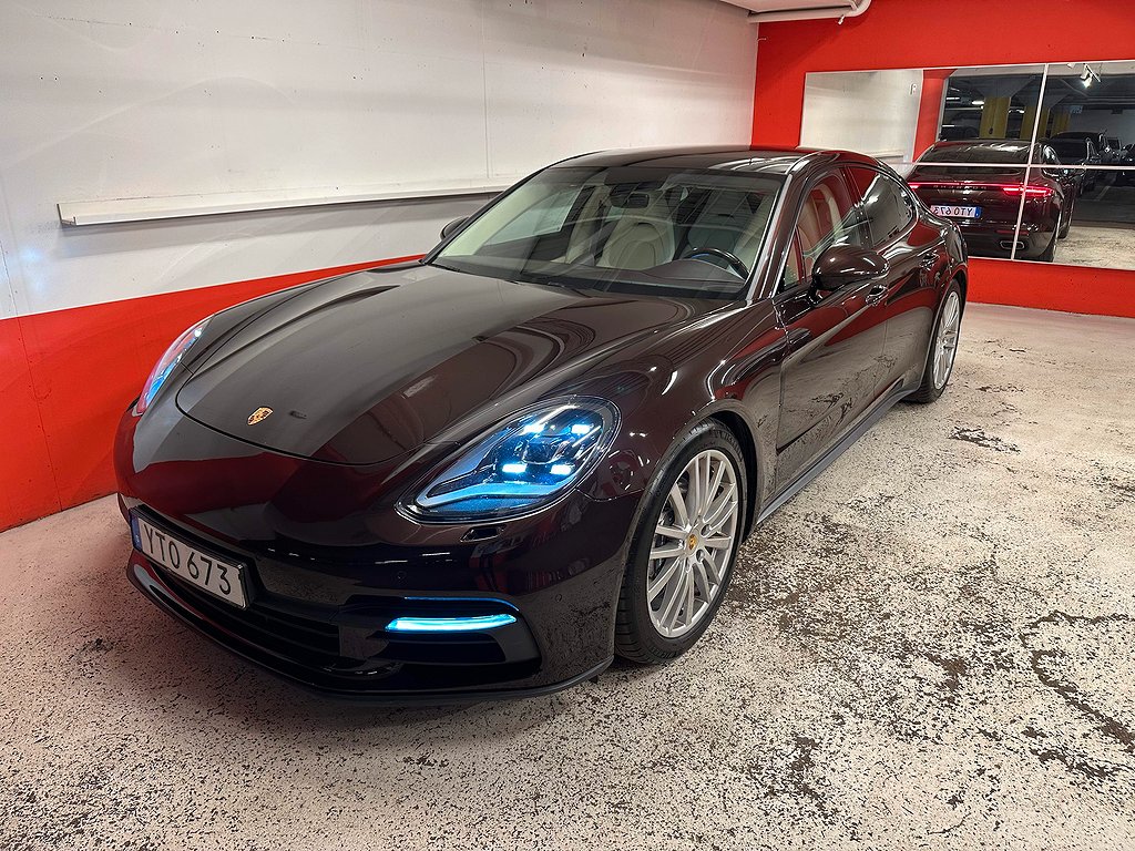 Porsche Panamera 4 PDK Sport Chrono, Panorama, Luft,  Navi