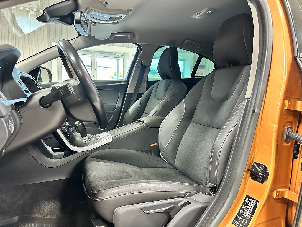 Volvo S60 D3 Geartronic Momentum Kamrem byttEuro 5 Nyservad