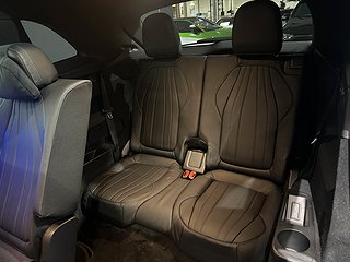 SUV Mercedes-Benz EQS 15 av 18