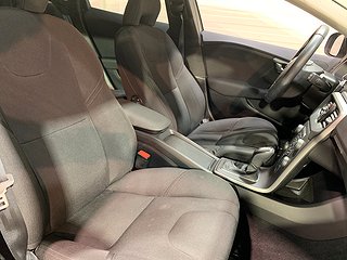 Halvkombi Volvo V40 Cross Country 8 av 20
