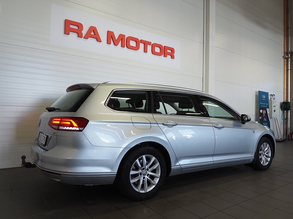 Volkswagen Passat Sportscombi 1.4 TSI 150hk Dragkrok Kamera 2018