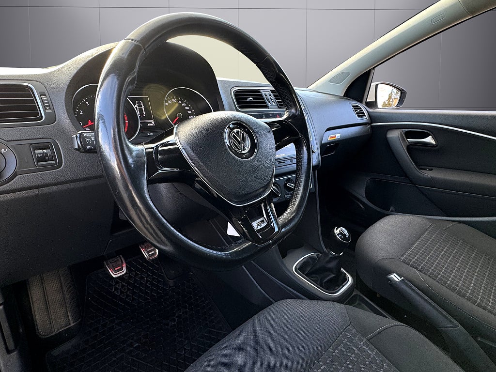 Volkswagen Polo 5-dörrar 1.2 TSI R-Line Base P-Sensorer Ny servad - miniatyr 12