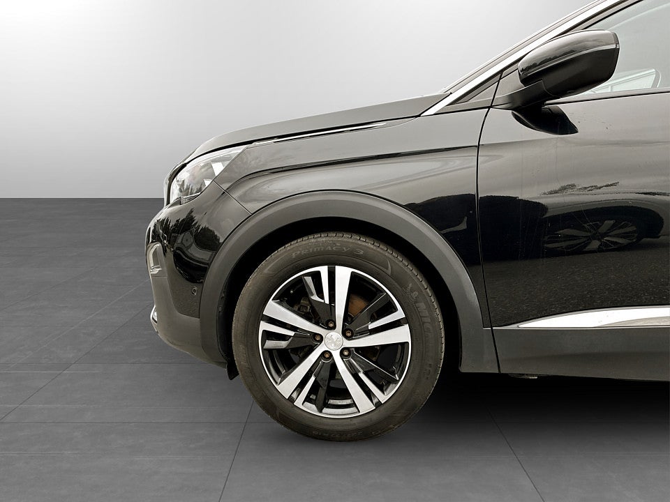 Bild på Peugeot 3008 Allure 1.2 PT 130hk DRAG P-SENSORER