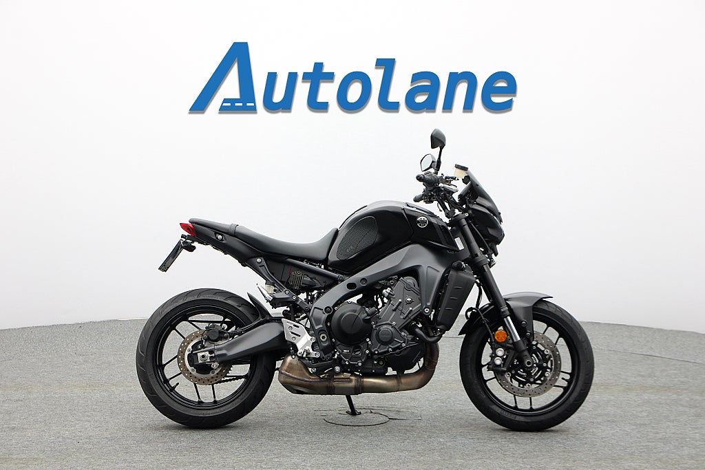 Yamaha MT-09 *RESERVERAD*
