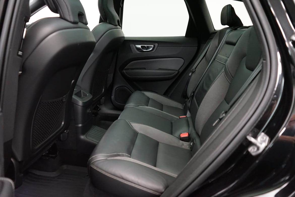 Volvo XC60 2022, bild 7/10