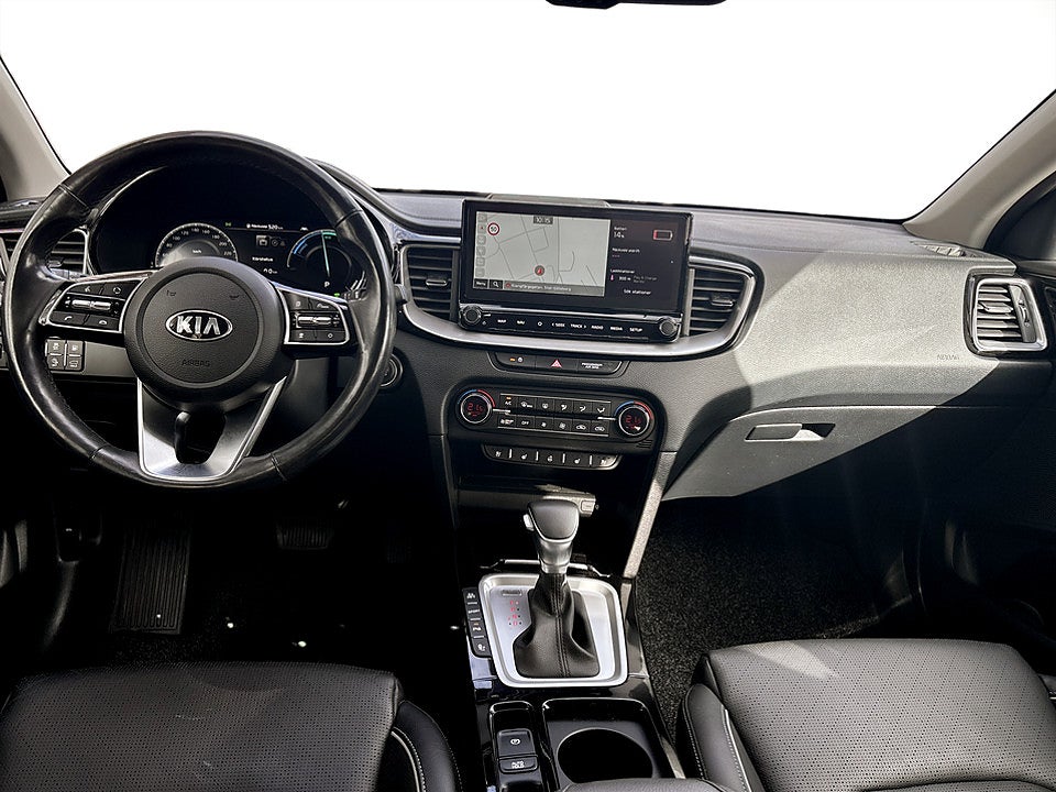 Bild på Kia Ceed SW Advanced Plus 2 PHEV 141hk Aut PANO B-KAMERA NAVI