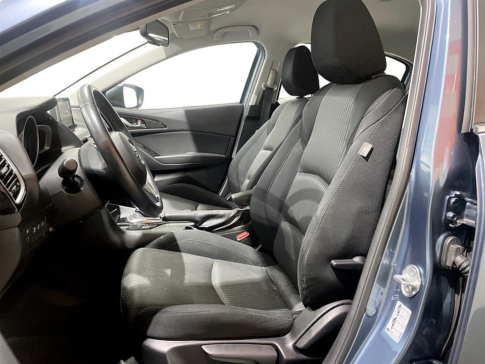Bild på Mazda 3 Sport 2.0 SKYACTIV-G 120hk Aut - BACKSENSORER