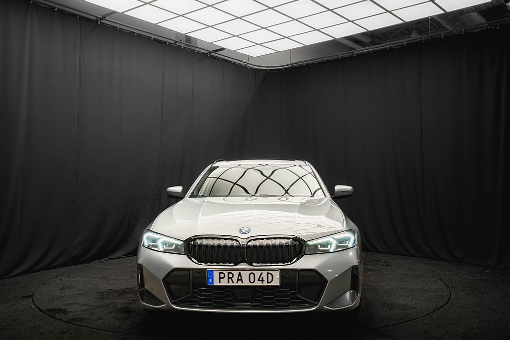BMW 330e xDrive M Sport PANORAMA LÄDER DRAG KAMERA ADAPTIV-FART