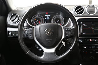 SUV Suzuki Vitara 14 av 26
