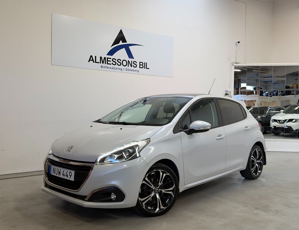 Peugeot 208 5-dörrar 1.2 PureTech 82 Panorama Active Style 