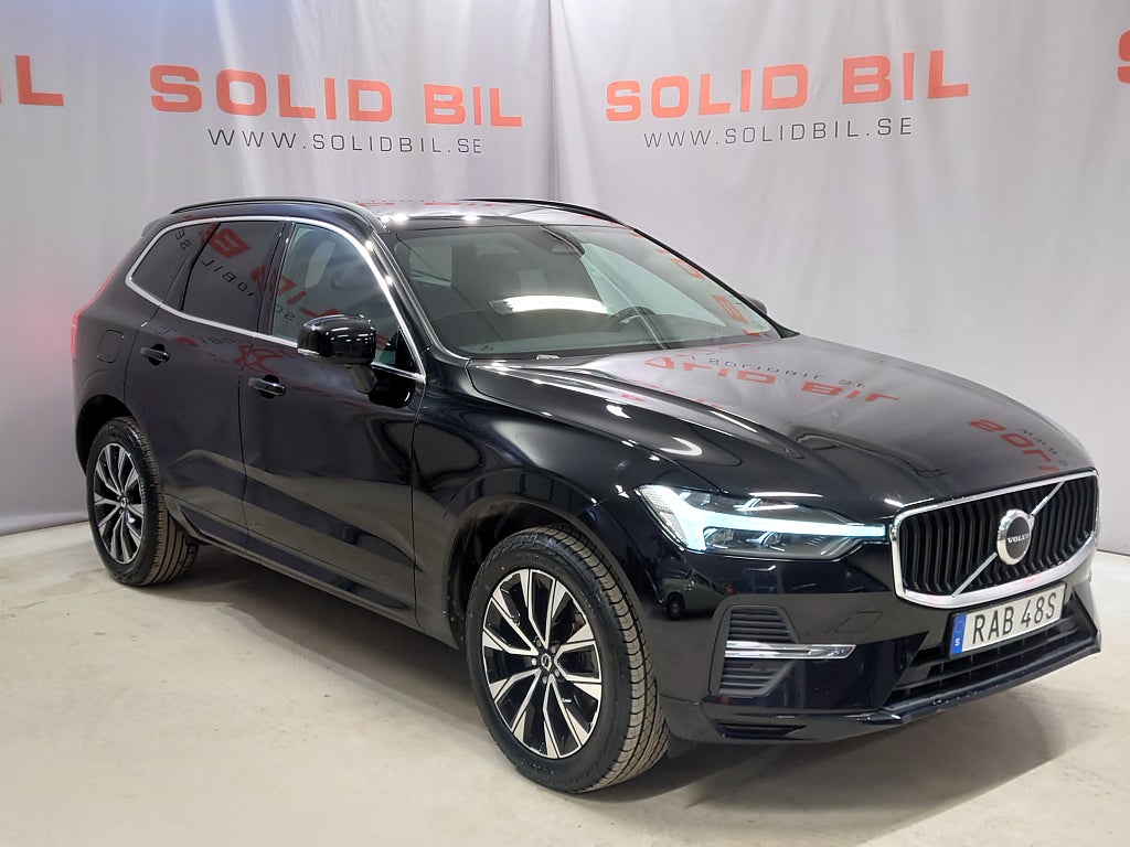 Volvo XC60 B4 AWD Core/Navi/Värmare