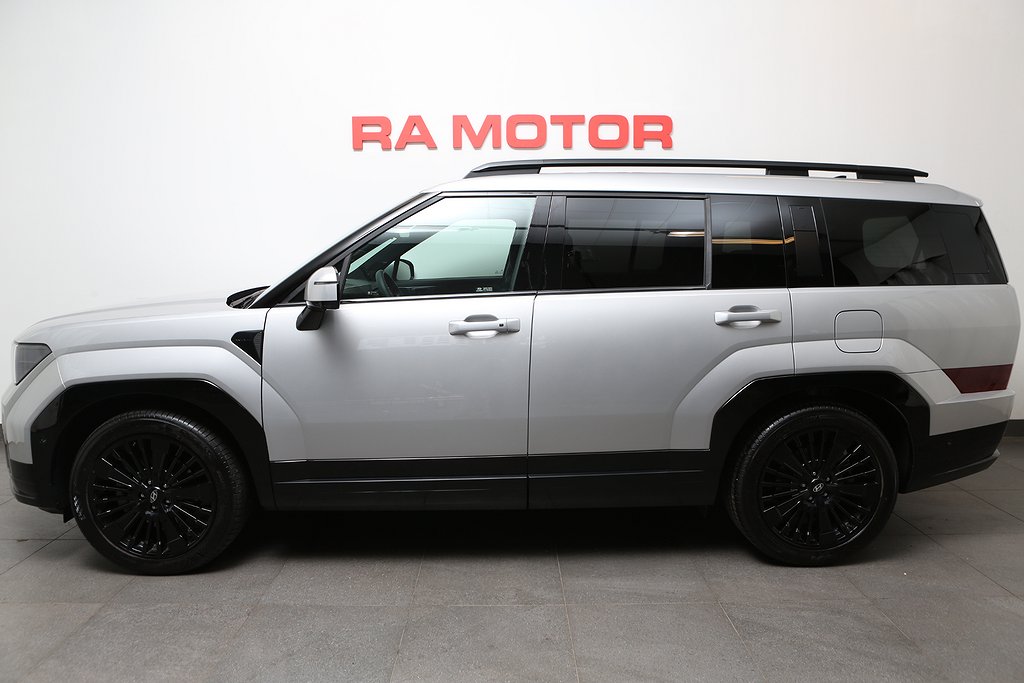 Hyundai Santa Fe PHEV 4WD Calligraphy Line 7 Sits Låga mil 2025