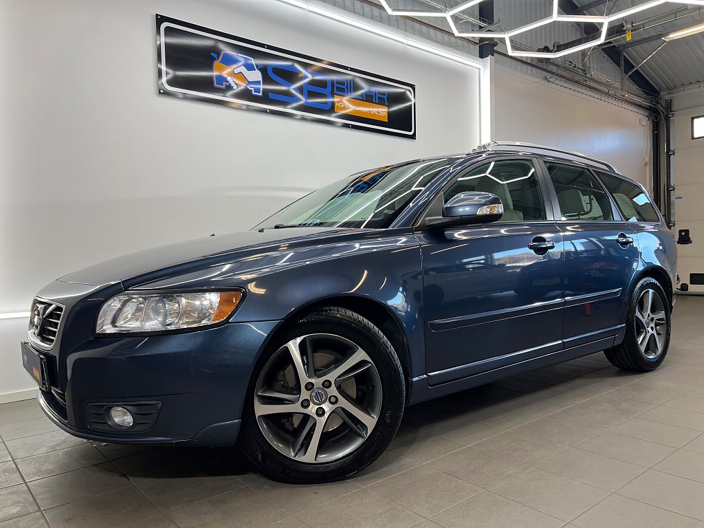 Volvo V50 D3 Geartronic, 150hk Momentum Läder Drag Ny kamrem