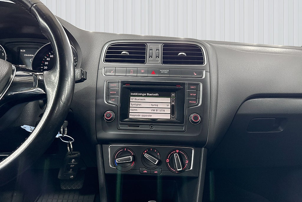 Volkswagen Polo 2015