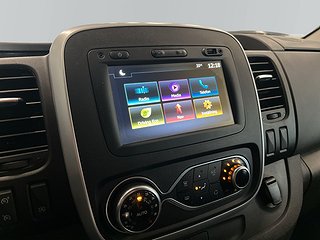 Nissan NV300 Skåpbil 2.9t 2.0 S&V-hjul/Drag/Backkamera/Värm