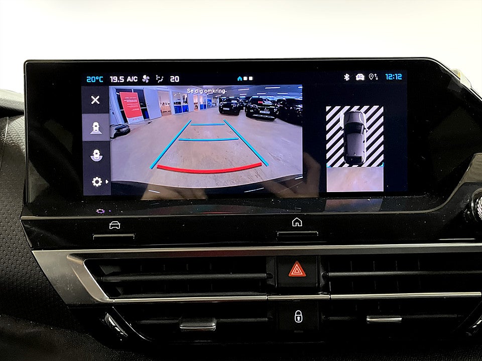 Bild på Citroën C4 Shine 1.2 PT 130hk Aut B-KAMERA RATTVÄRME