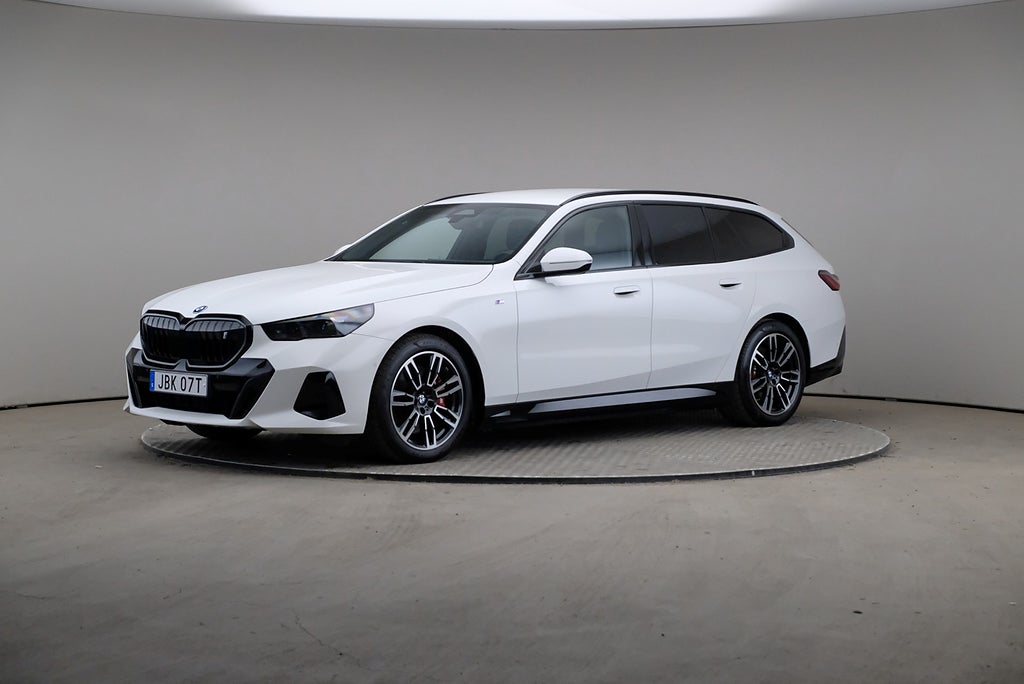 BMW i5 eDrive40 M Sport Pro Bowers & Wilkins Rattvärme