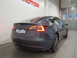 Sedan Tesla Model 3 7 av 21