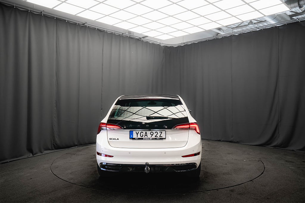 Skoda Scala TSI MONTE CARLO PANO DRAG KAMERA CARPLAY MOMS
