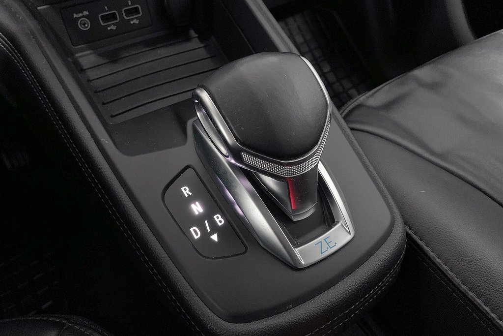 Renault Zoe ONE EDITION | BOSE | LÄDER | FRIKÖPT | 52kwh 2020