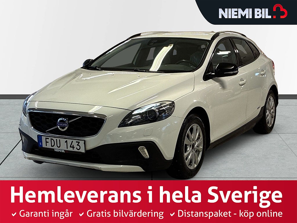 Volvo V40 Cross Country D2 Momentum 120HK AUT Dragkrok Mvärm B-kamera S&V-däck