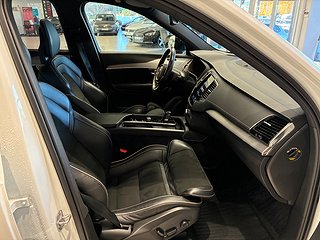 Volvo XC90 B5 AWD Aut R-Design 7-sits/Drag/Mvärm/B&W/HuD/S&V