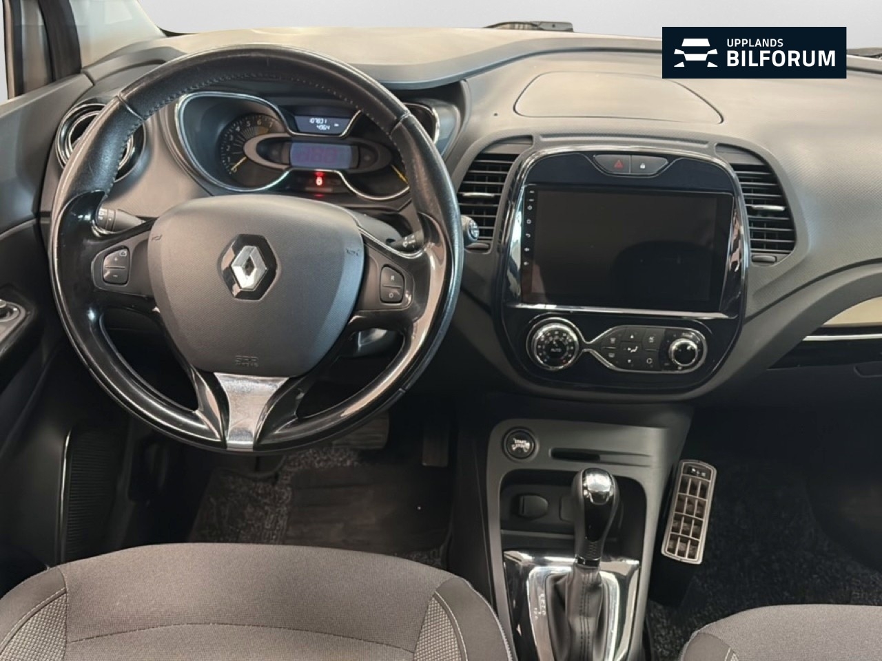 Renault Captur 1.2 TCe AUT M-värm 2015, kuva 7/38