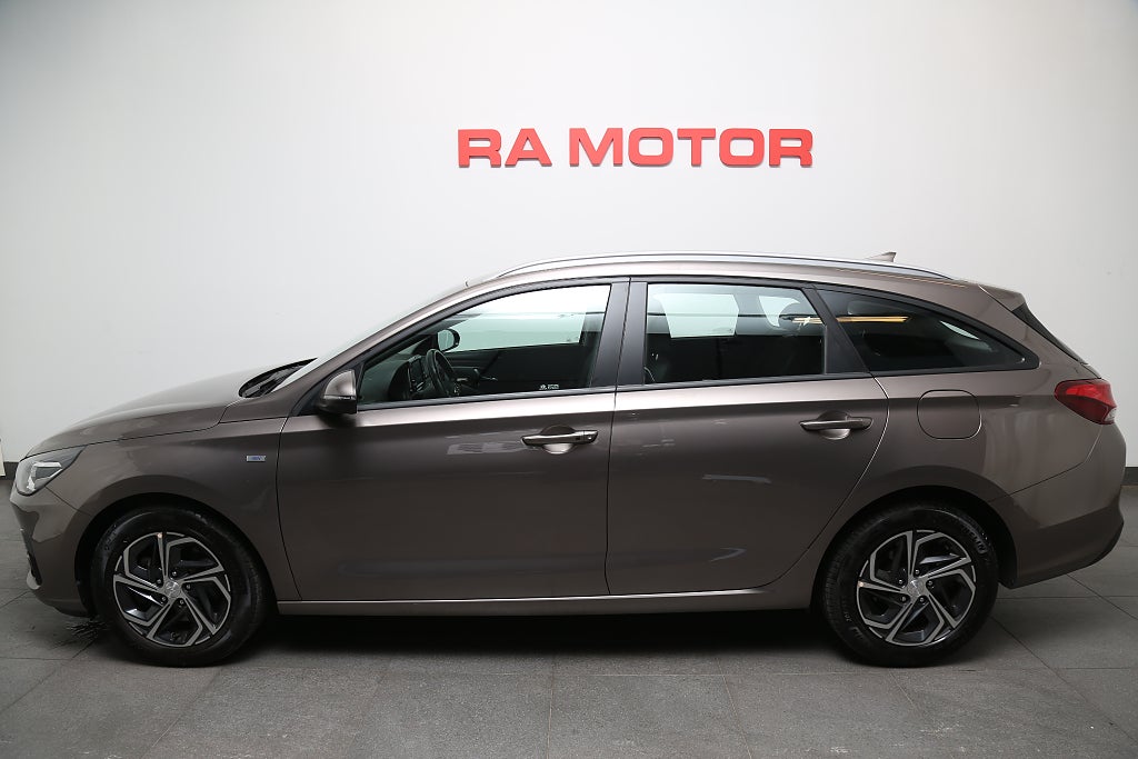 Hyundai i30 1,0 T-GDI 120hk 48V MHEV Essential Aut Kombi Nybilsg 2023