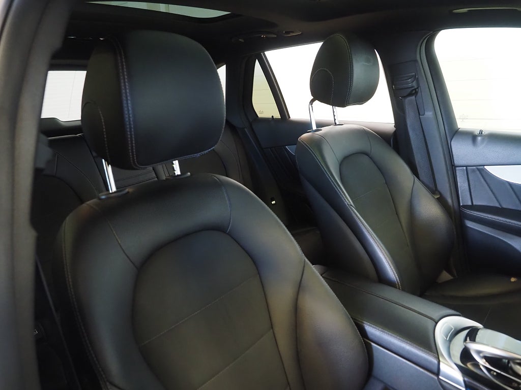 Mercedes-Benz GLC 250 d 4MATIC 9G-Tronic AMG Pano Navi Drag Kamera D-Värm 2016