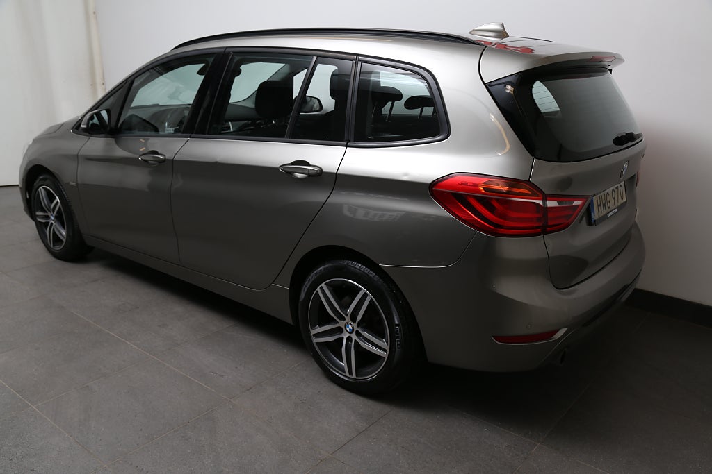 BMW 218 d Gran Tourer Sport line Aut Kamera Drag 7-Sits