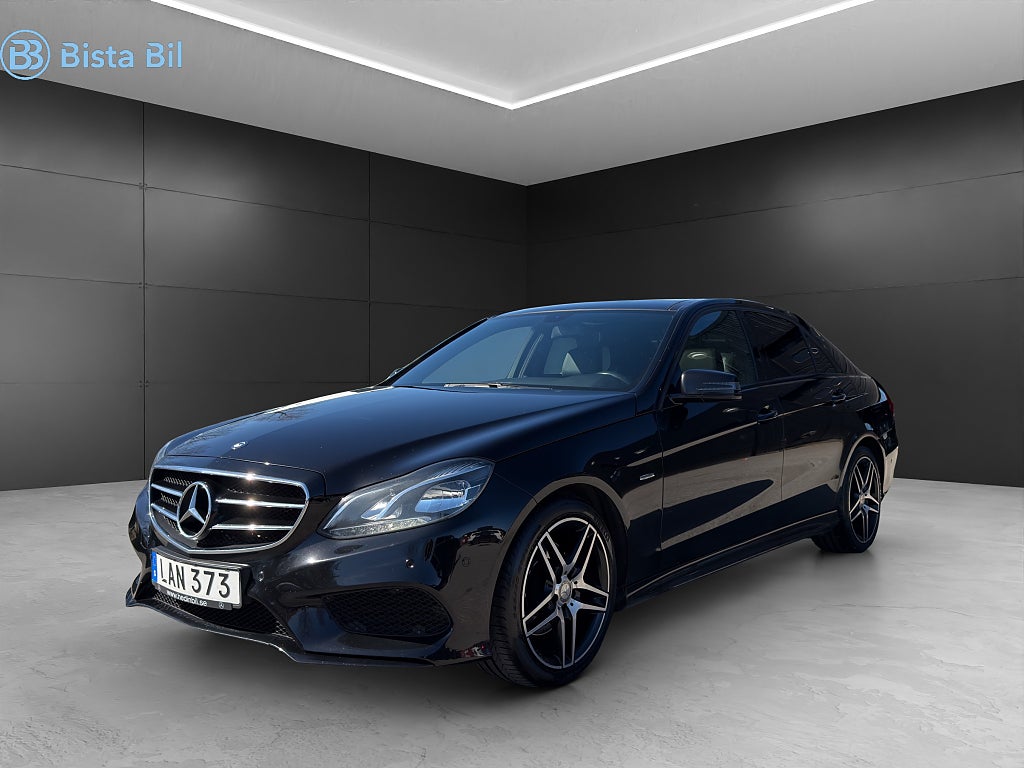 Mercedes-Benz E 220 4MATIC 7G EDITIONe / AMG / PANO / NIGHT 170Hk