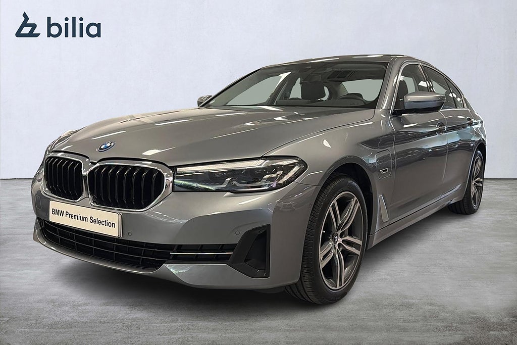 BMW 530e xDrive Sedan | Taklucka | Backkamera | Rattvärme