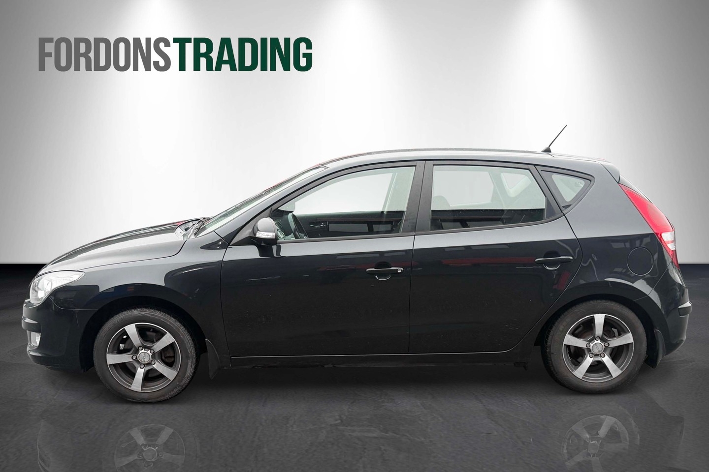 Hyundai i30 2009, photo 2/10